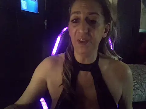 labelgecoquine online show from March 10, 8:46 pm