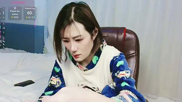 lucynan online show from January 8, 7:34 am