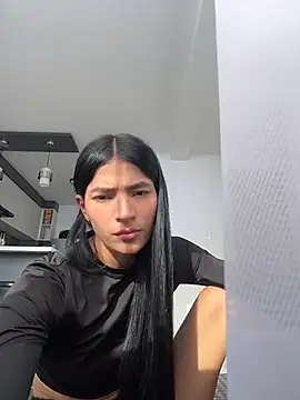 Ema Rose  online show from July 2, 9:21 pm