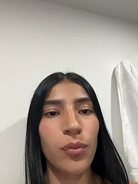 Ema Rose  online show from July 16, 7:07 pm