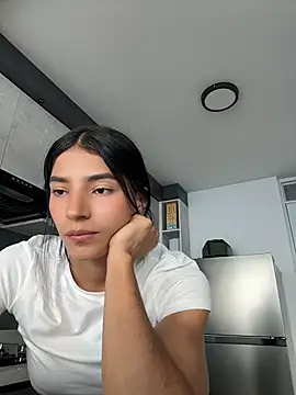 Ema Rose  online show from July 9, 9:17 pm