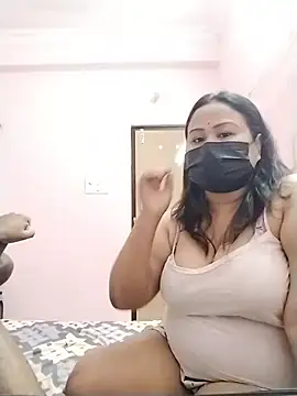 DesiSeductress online show from March 10, 7:18 pm