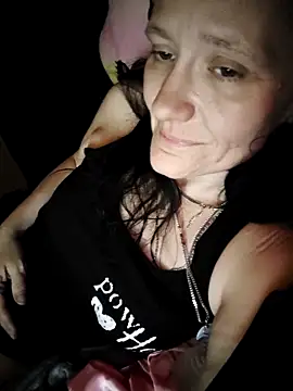 CrownedCuppa online show from April 22, 9:50 am