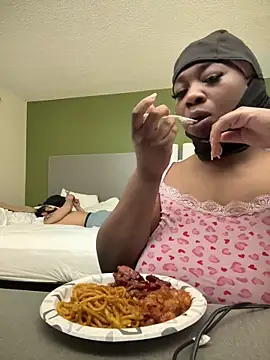 Ghoulsnooze 19 online show from March 16, 3:09 am