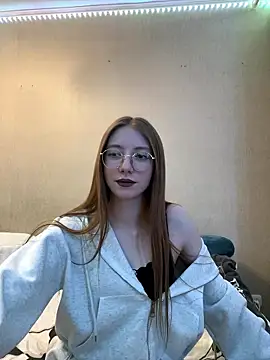 Eseniya  online show from January 14, 11:15 am