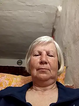 KlaudiaDarling online show from April 16, 9:25 pm