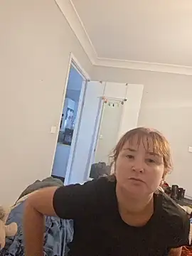 sonicslut online show from January 12, 6:40 am