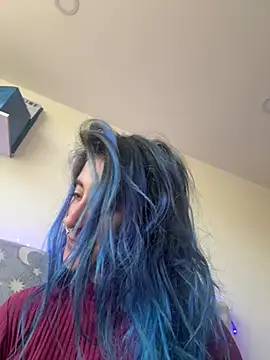 LunaisBack online show from March 21, 9:31 pm