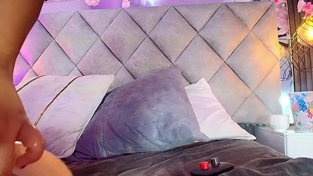 Sara Channel01 online show from March 7, 12:23 pm