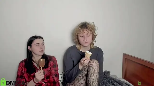 KrissLimada online show from March 13, 9:49 pm