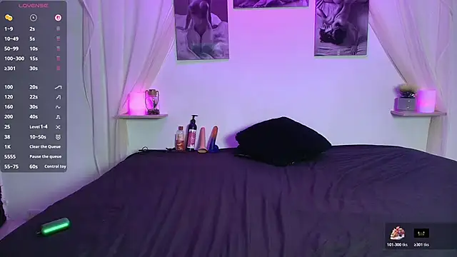 Ashnikko   online show from February 17, 12:26 pm