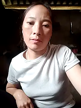 muamua99 online show from April 18, 4:15 am