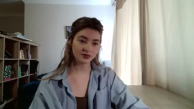 Dia DeAmas online show from April 5, 9:41 am