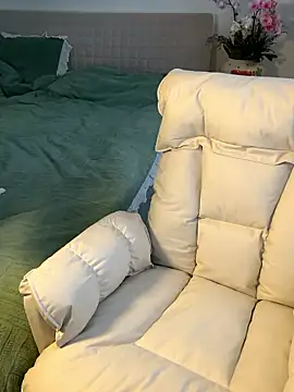 AnnieLi888 online show from January 9, 8:52 am