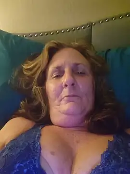 HotAzMilf online show from March 13, 8:15 am