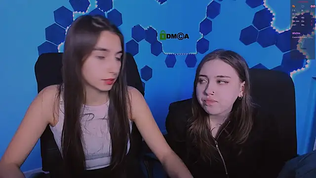 nancy xoxo  online show from January 9, 2:21 pm