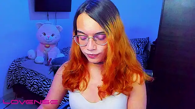 lillykittyyy online show from January 31, 8:51 pm