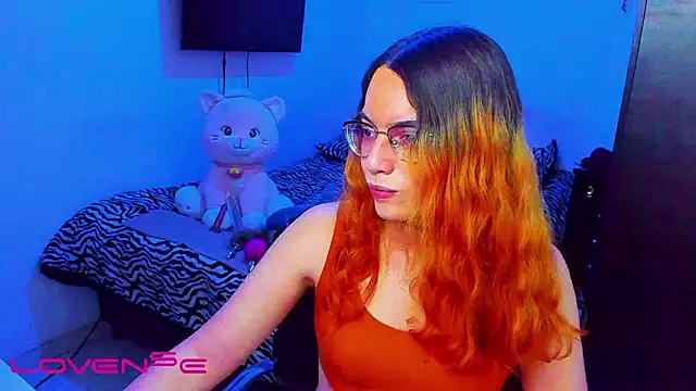 lillykittyyy online show from March 19, 3:22 am