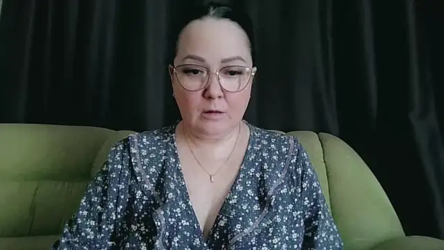 infinity loveliness online show from April 14, 9:53 am