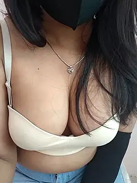 Sexy-shubhi online show from February 9, 7:10 am