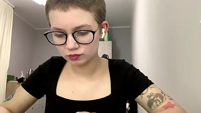 makeyousense online show from January 7, 6:22 pm