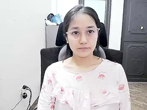 Shulee- online show from April 21, 2:37 am