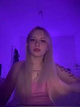 samybabe online show from February 2, 8:08 pm