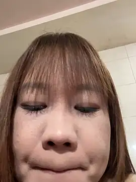 Liness101 online show from February 13, 3:19 am