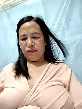 Clinic 139 online show from April 18, 7:51 pm