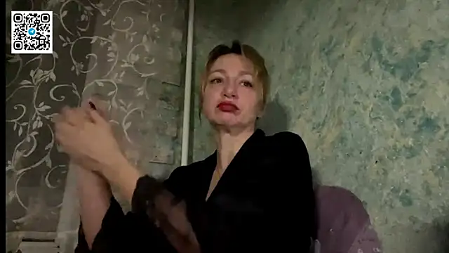 Lapussia  online show from March 1, 8:08 pm