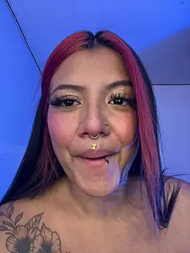 queen of you heart online show from July 15, 11:31 pm