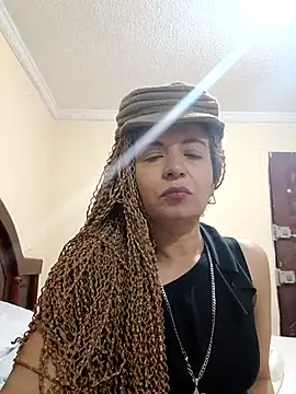 ZafiroBrown online show from January 7, 3:43 am