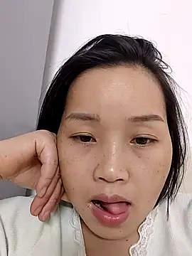   BingBing   online show from February 15, 1:43 pm