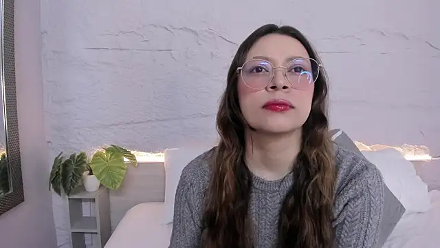 lanna 18  online show from March 27, 11:33 am