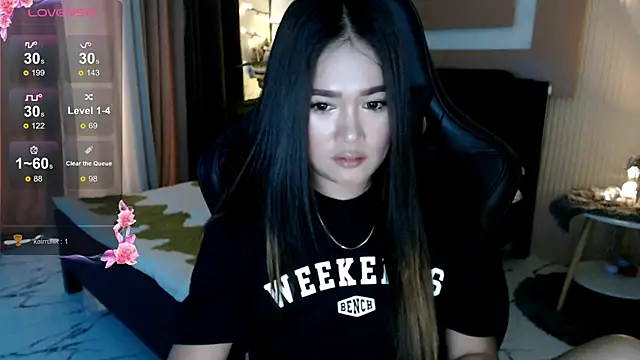 simplykhate online show from February 9, 1:08 am