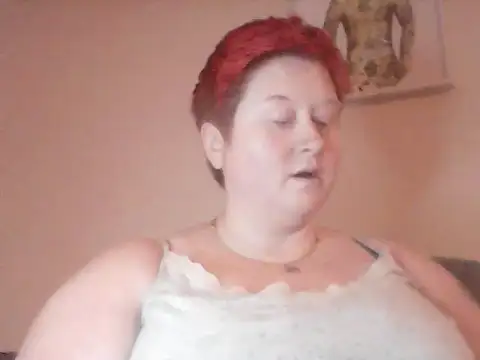 BustyRedxx online show from February 11, 11:23 am