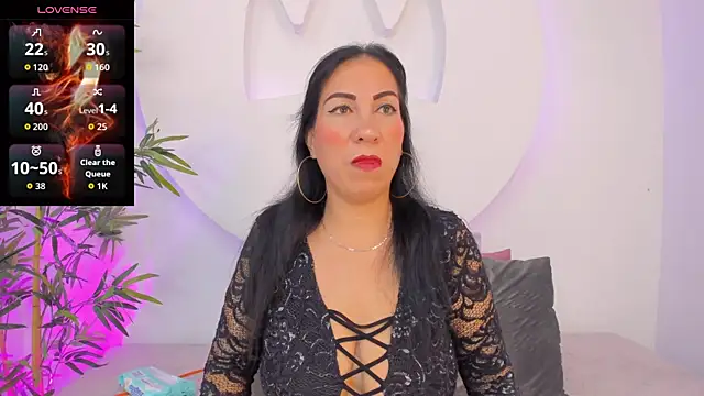AmberJoyMilf online show from March 31, 12:27 pm