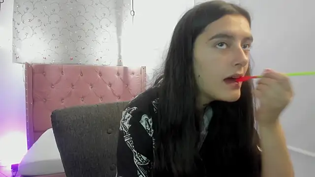 neujuuken1 online show from January 8, 7:07 pm