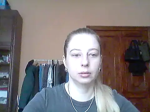 Miralisse online show from February 24, 10:58 am