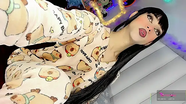 estefany xdd online show from February 4, 11:35 am