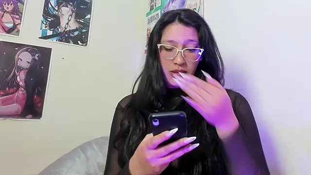 abril onnel online show from October 24, 7:32 pm