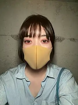 minami room online show from July 3, 1:17 pm