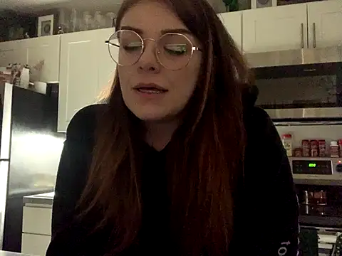 Intothewoodswego online show from January 8, 12:58 am