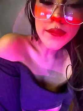 Viiixenp  online show from January 6, 4:27 am