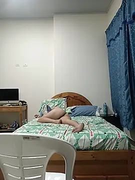 GL Naughty09 online show from April 27, 3:47 am