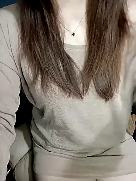 ChanChanLy online show from February 12, 3:25 pm