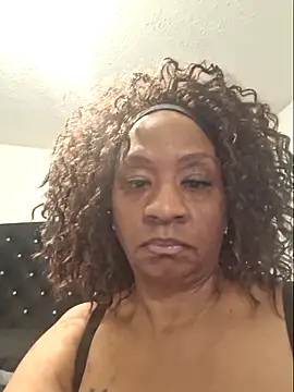 Big Booty Bonnie online show from June 13, 4:21 am