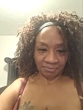 Big Booty Bonnie online show from June 17, 3:08 am