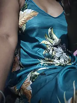 Nilam cute online show from June 13, 2:36 pm