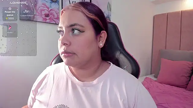 tatikanyx online show from February 19, 5:01 pm